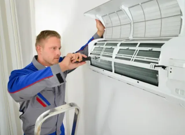 Дмитрий Назаров